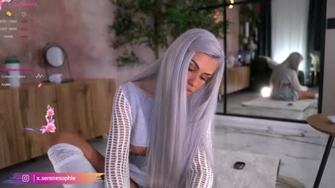 Serene Sophiex online show from 09.15.25