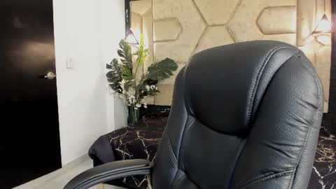 Serene online show from 06.21.26