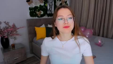 Ophelia online show from 02.13.25