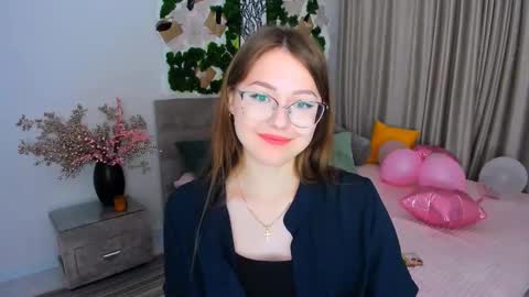 Ophelia online show from 02.28.25