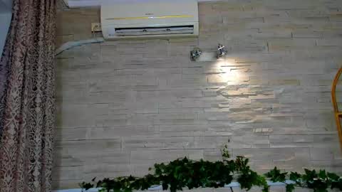 SerennaNoir online show from 12.21.25