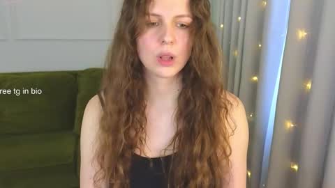 Hey Guys and Girls non-binary personalities  Im Sereta online show from 03.10.25