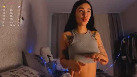 Snapshot of sergantt53 chatting on 11.01.25 Ariana online show from 11.01.25