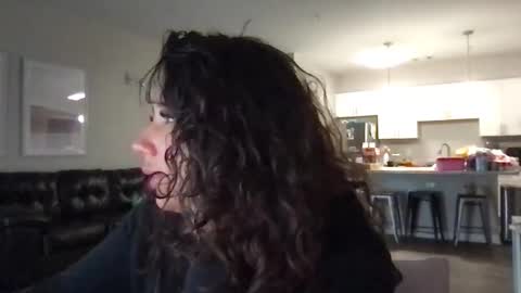 Snapshot of servexely chatting on 02.03.26 servexely online show from 02.03.26