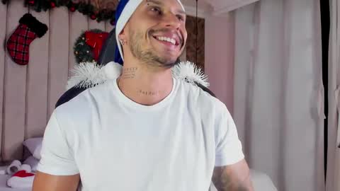 HEY IM SETH online show from 12.22.24