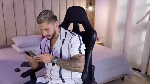 HEY IM SETH online show from 01.11.25