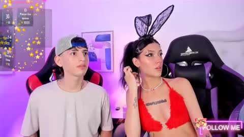 Snapshot of sett_and_gwen chatting on 12.29.24 sett_and_gwen online show from 12.29.24