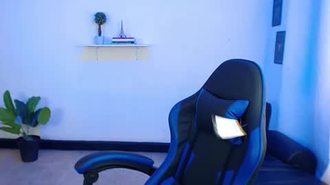 Thomas online show from 09.18.25