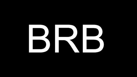 Snapshot of seulbi chatting on 10.28.25 Sana online show from 10.28.25