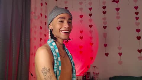 Snapshot of seven7xis chatting on 02.18.25 Alexis online show from 02.18.25