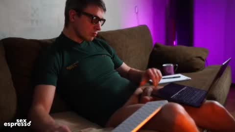 Snapshot of sexespresso chatting on 01.10.25 Thank you for Birthday Wishes online show from 01.10.25