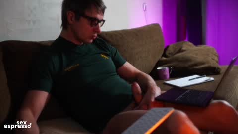 Snapshot of sexespresso chatting on 02.28.25 Thank you for Birthday Wishes online show from 02.28.25