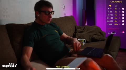 Snapshot of sexespresso chatting on 11.30.25 Thank you for Birthday Wishes online show from 11.30.25