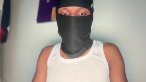 Snapshot of sexiboi882 chatting on 04.10.26 sexiboi882 online show from 04.10.26