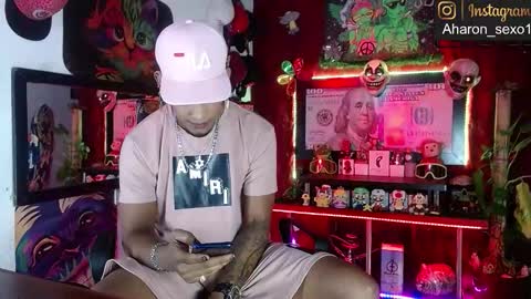 Aharon  ravelo online show from 11.30.25