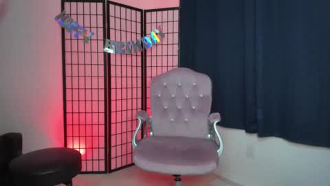 Sexpot Jess online show from 01.04.25