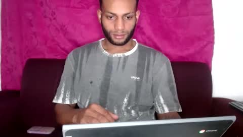 Snapshot of sexseason777 chatting on 10.31.25 STIIV G online show from 10.31.25