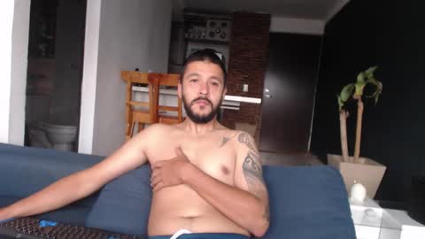 Snapshot of sexual_devils chatting on 11.04.25 sexual_devils online show from 11.04.25