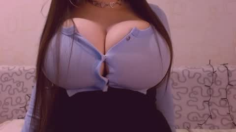 Snapshot of sexxgirlboy chatting on 03.29.26 Julia online show from 03.29.26