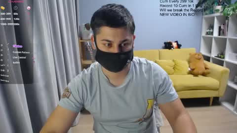 Snapshot of sexxxdickbig chatting on 05.02.26 Tommy online show from 05.02.26