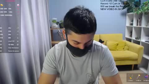 Snapshot of sexxxdickbig chatting on 05.05.26 Tommy online show from 05.05.26