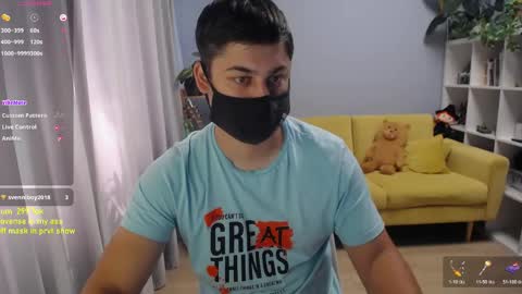 Snapshot of sexxxdickbig chatting on 05.27.26 Tommy online show from 05.27.26