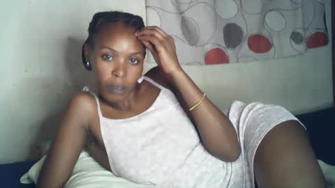 Snapshot of sexxy_curvy23 chatting on 01.05.26 sexxy_curvy23 online show from 01.05.26