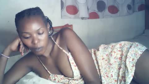 Snapshot of sexxy_curvy23 chatting on 01.07.26 sexxy_curvy23 online show from 01.07.26