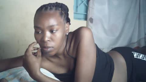 sexxy_curvy23 online show from 07.14.26