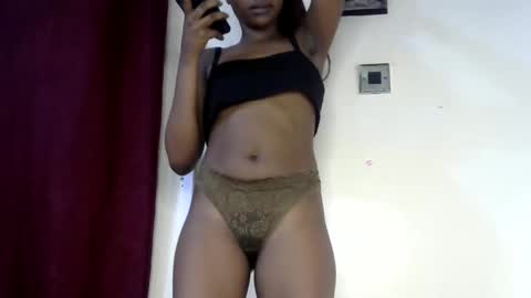 Snapshot of sexxy_divaa chatting on 02.17.26 vicky online show from 02.17.26