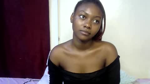 Snapshot of sexxy_divaa chatting on 02.21.26 vicky online show from 02.21.26
