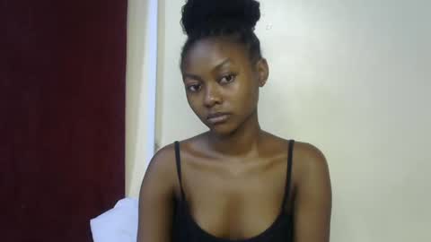 Snapshot of sexxy_divaa chatting on 03.21.26 vicky online show from 03.21.26