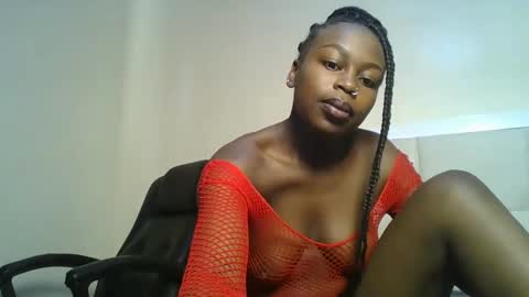 Snapshot of sexxyivy chatting on 02.24.25 ivy online show from 02.24.25