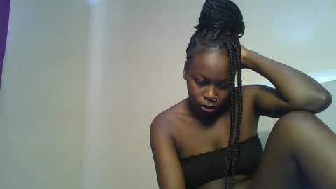 Snapshot of sexxyivy chatting on 02.27.25 ivy online show from 02.27.25