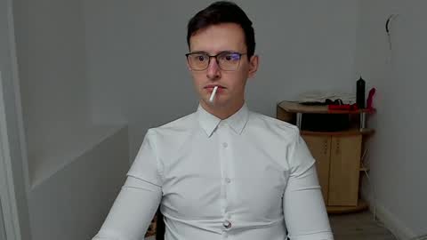 Snapshot of sexxymuscles4u chatting on 01.21.25 Sexxymuscles4U online show from 01.21.25