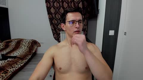 Snapshot of sexxymuscles4u chatting on 02.03.25 Sexxymuscles4U online show from 02.03.25