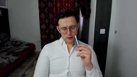 Snapshot of sexxymuscles4u chatting on 02.19.26 Sexxymuscles4U online show from 02.19.26