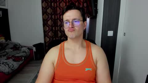 Snapshot of sexxymuscles4u chatting on 03.01.26 Sexxymuscles4U online show from 03.01.26