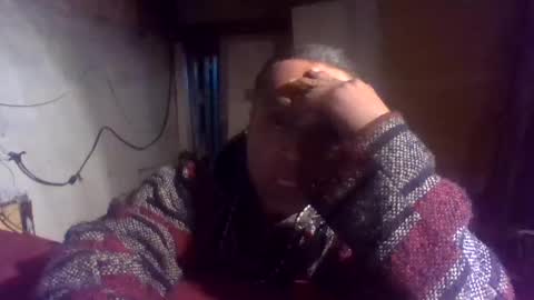 Snapshot of sexy15802 chatting on 01.01.25 sexy15802 online show from 01.01.25