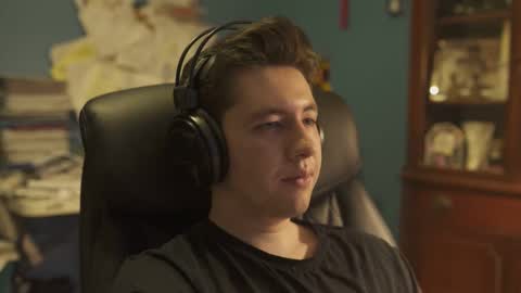 Snapshot of sexy98165 chatting on 09.17.25 sexy98165 online show from 09.17.25