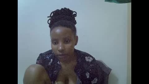 Snapshot of sexy_ann1 chatting on 05.27.26 Nyagah online show from 05.27.26