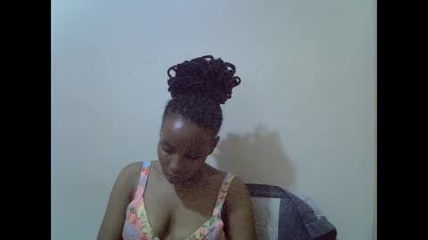 Snapshot of sexy_ann1 chatting on 05.27.26 Nyagah online show from 05.27.26