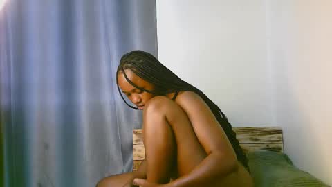 Ariana online show from 12.16.25