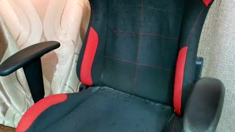 Jessica  Face only in pvt or in snapchat Dont ask more.... online show from 02.08.26