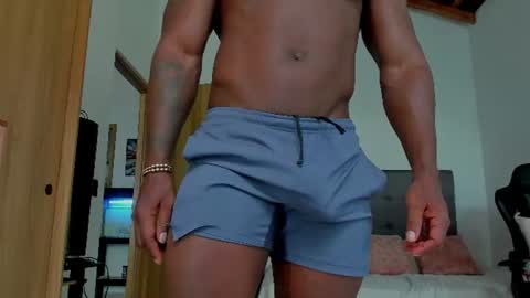 Snapshot of sexy_blackman chatting on 07.11.26 sexy blackman online show from 07.11.26