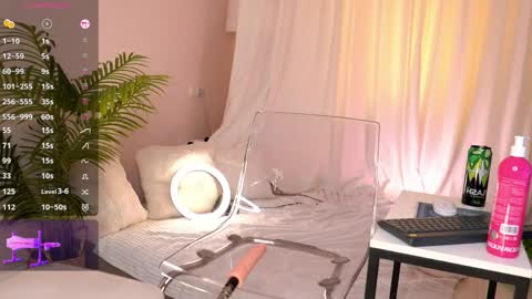 Lina online show from 04.19.26