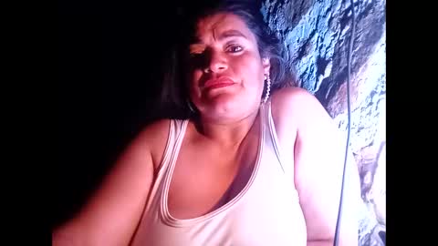 Snapshot of sexy_camy chatting on 02.28.25 Camy Yamy online show from 02.28.25