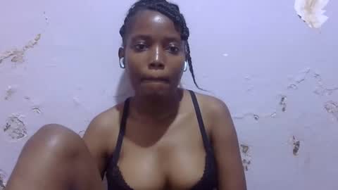 Snapshot of sexy_claude96 chatting on 01.22.25 sexy_claude96 online show from 01.22.25