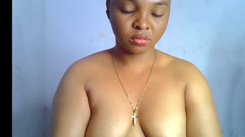 Clara online show from 12.03.25