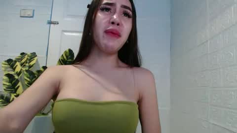 sexy_emily92 online show from 09.27.25
